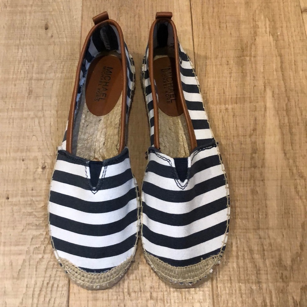 NWOB Michael Kors canvas espadrilles